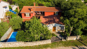  Family friendly apartments with a swimming pool Krnica, Marcana - 7357  Крница